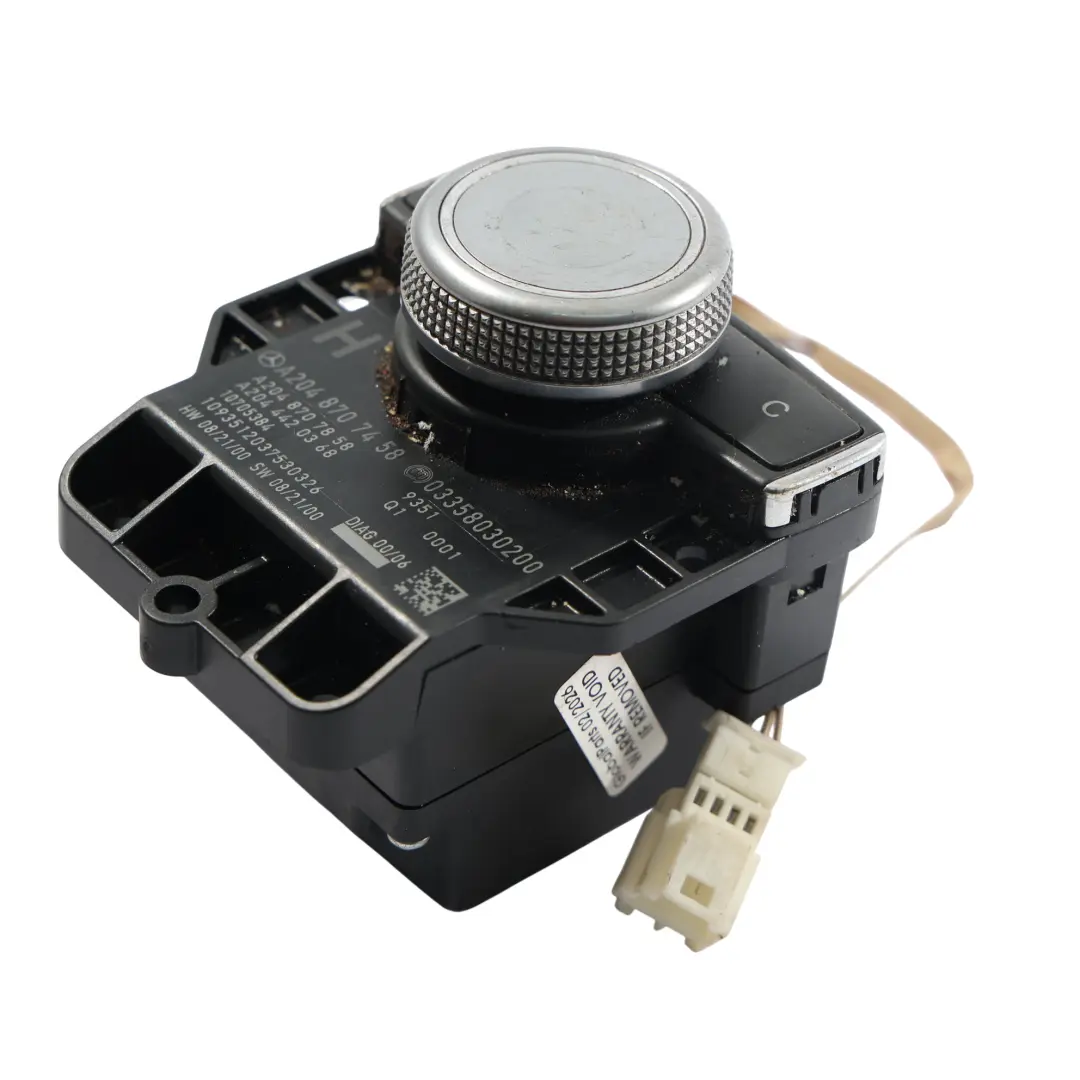 Interruttore Navigazione Controllore Manopola Pulsante per Mercedes W204 con numero di parte A2048707458 Mercedes W204 Interruttore Navigazione Controllore Manopola Pulsante - SKU A2048707458-1 - Numero di parte A2048707458