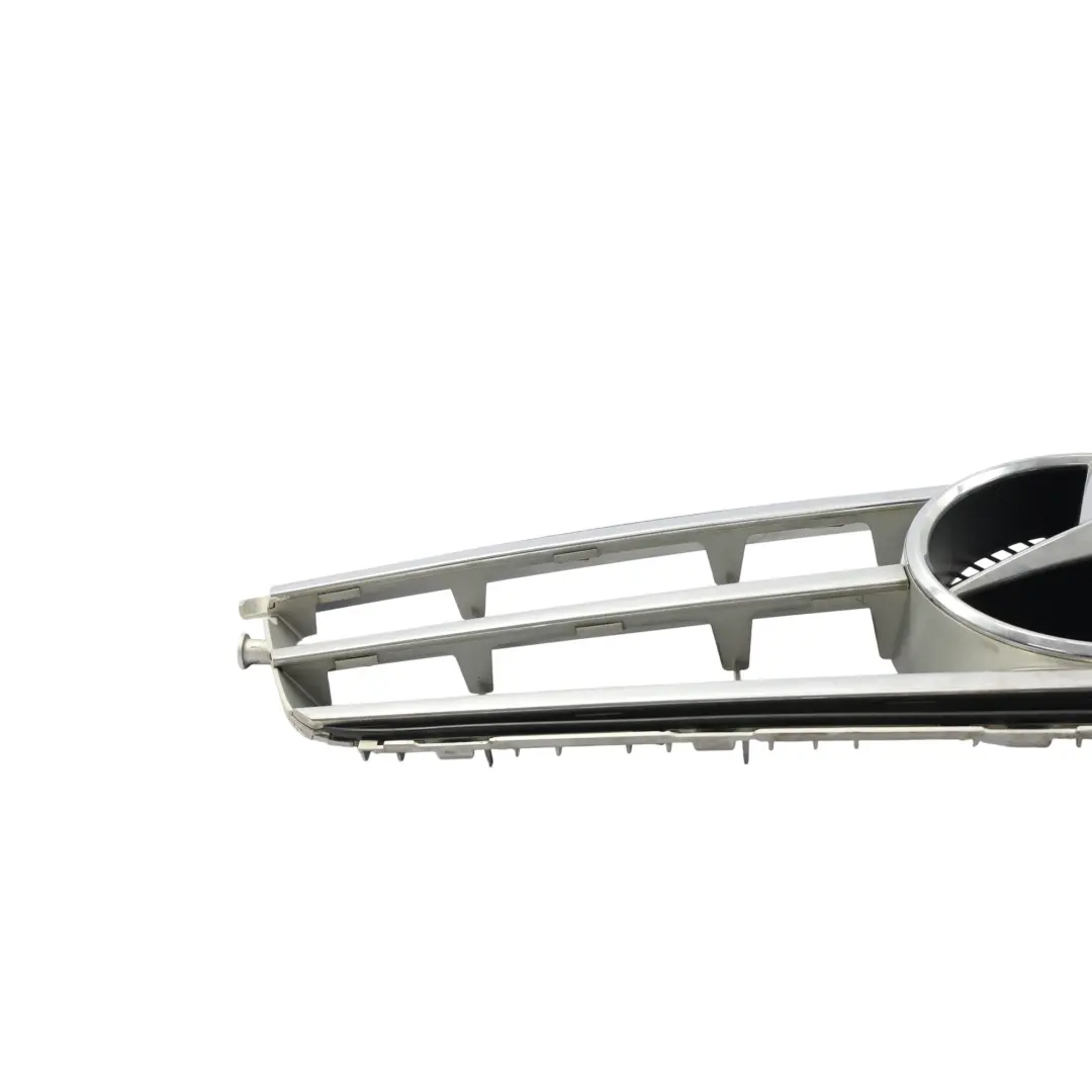 Mercedes W204 Rejilla Del Capó Embellecedor Del Radiador Delantero Cromo Plata - SKU A2048800023-5 - Número de pieza A2048800023