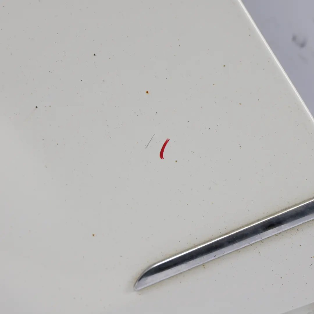 Pannello Alare Laterale Anteriore Sinistro Polar White - 149 per Mercedes W204 con numero di parte A2048801318 Mercedes W204 Pannello Alare Laterale Anteriore Sinistro Polar White - 149 - SKU A2048801318-POL1 - Numero di parte A2048801318