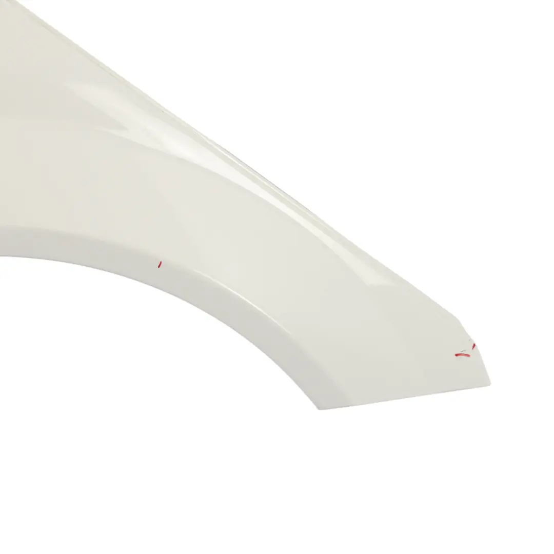 Seitenkotflügel vorne rechts Fender Polar Weiß - 149 für Mercedes W204 mit Teilenummer A2048801418 Mercedes W204 Seitenkotflügel vorne rechts Fender Polar Weiß - 149 - SKU A2048801418-POL1 - Teilenummer A2048801418