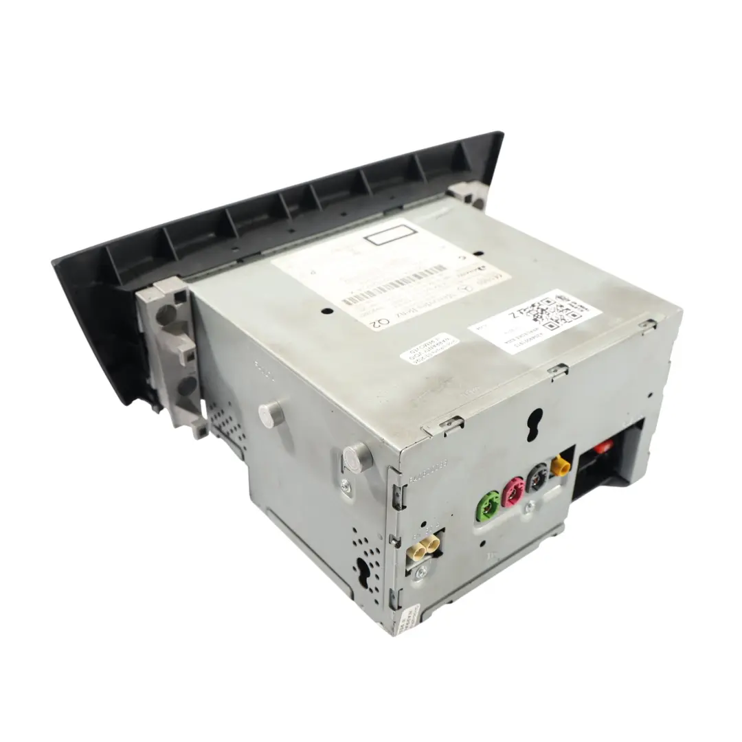 Autoradio CD Avec Lecteur De GPS Commandes Audio pour Mercedes W204 à propos du numéro de pièce A2049001913 Mercedes W204 Autoradio CD Avec Lecteur De GPS Commandes Audio - SKU A2049001913 - Numéro de pièce A2049001913