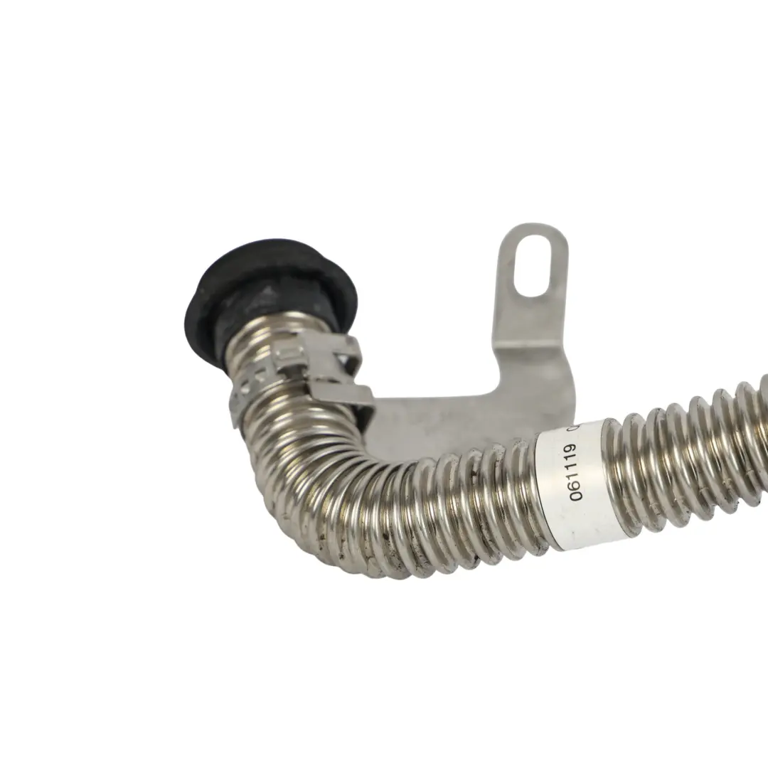 Tubería Lateral De La Batería para Mercedes W205 con número de pieza A2053401800 Mercedes W205 Tubería Lateral De La Batería - SKU A2053401800 - Número de pieza A2053401800