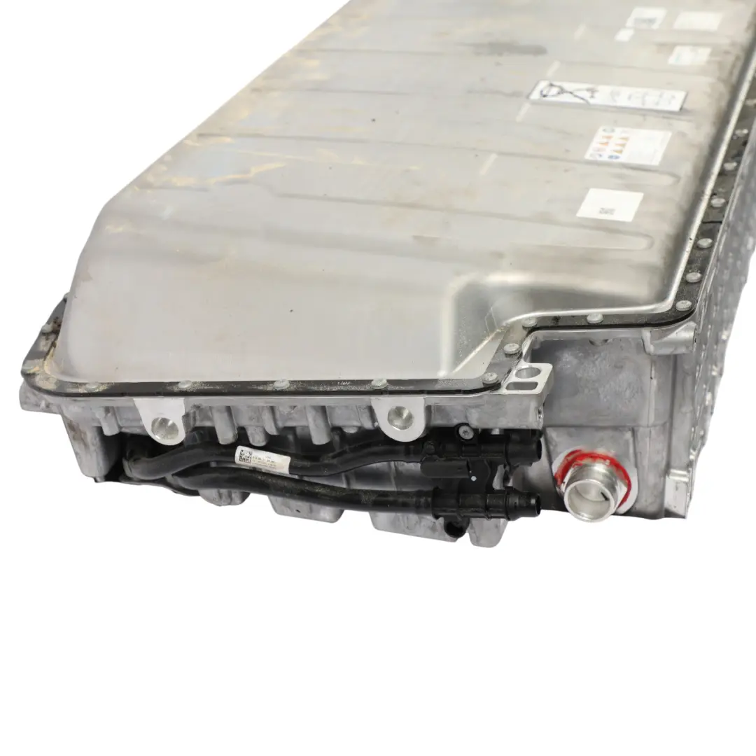 Mercedes W205 300de Hybrid Lithium-Ion High Voltage Battery 365V 37A - SKU A2053403800 - Part number A2053403800