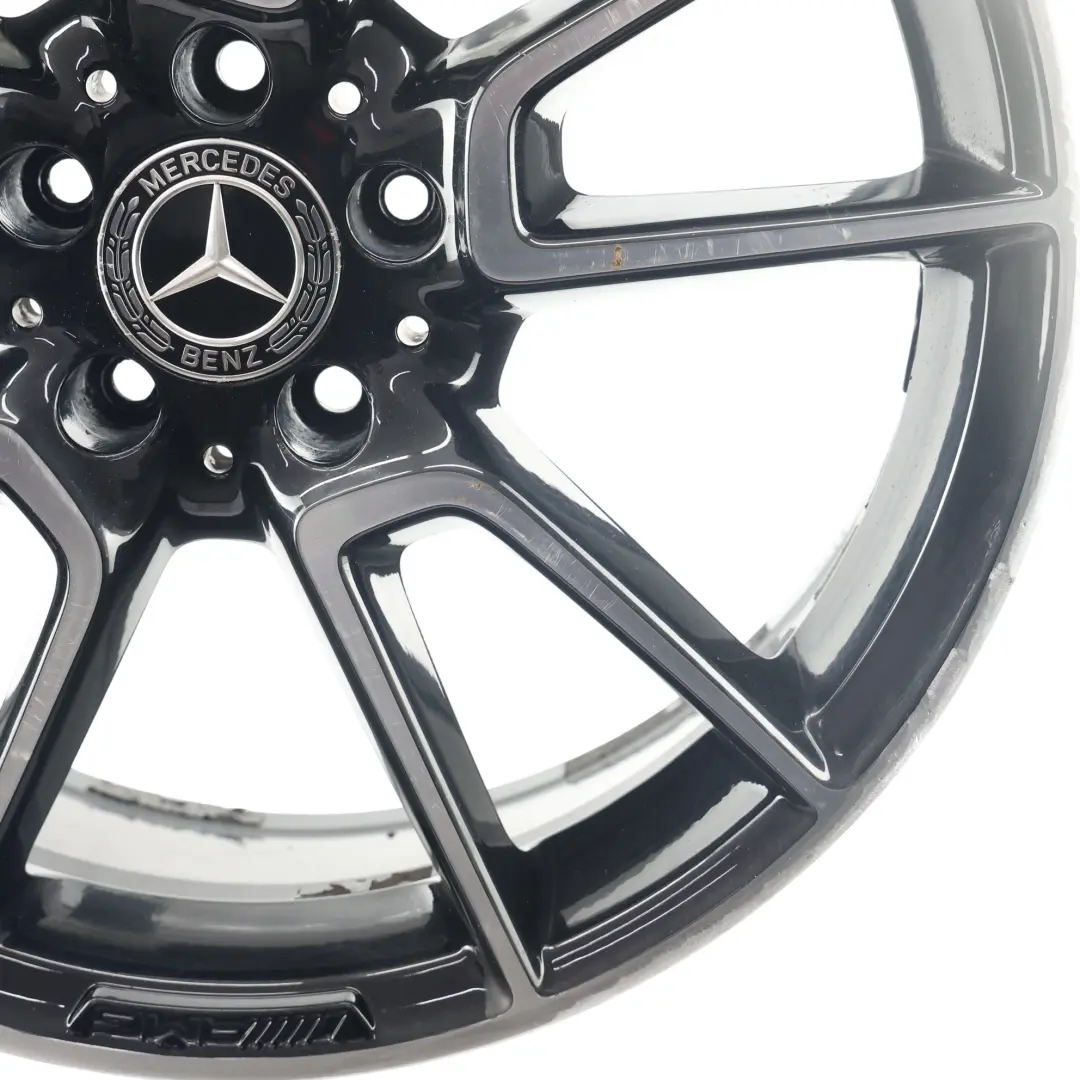 Cerchione Lega Anteriore 19" ET:44 7,5J per Mercedes W205 AMG con numero di parte A2054012200 Mercedes W205 AMG Cerchione Lega Anteriore 19" ET:44 7,5J - SKU A2054012200-2 - Numero di parte A2054012200