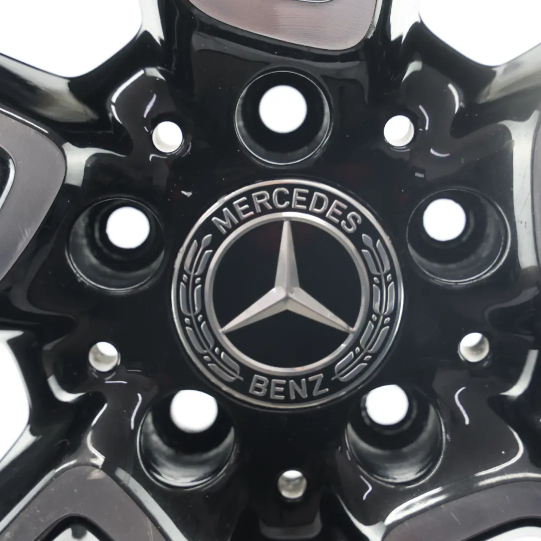 Mercedes C205 AMG Llanta Trasera 19" 8.5J ET:52 5 Radios - SKU A2054012300-2 - Número de pieza A2054012300