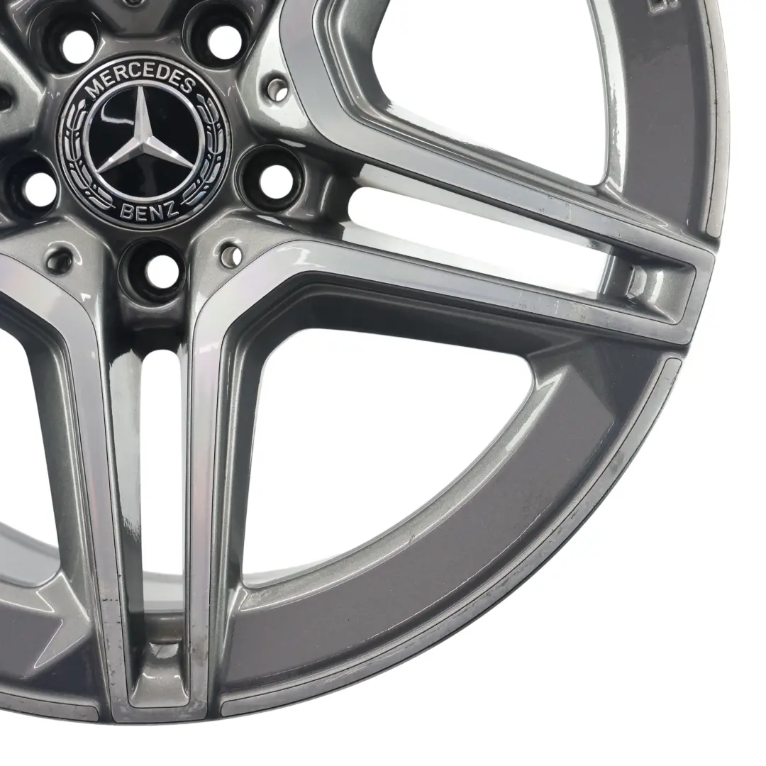 Jante arrière alliage AMG 18" ET:49 8,5J pour Mercedes W205 à propos du numéro de pièce A2054019600 Mercedes W205 Jante arrière alliage AMG 18" ET:49 8,5J - SKU A2054019600-1 - Numéro de pièce A2054019600