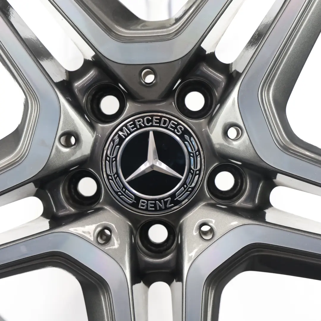 Llanta aleación trasera AMG 18" ET:49 8,5J para Mercedes W205 con número de pieza A2054019600 Mercedes W205 Llanta aleación trasera AMG 18" ET:49 8,5J - SKU A2054019600-1 - Número de pieza A2054019600