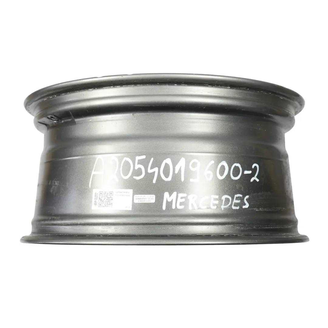 Jante arrière alliage AMG 18" ET:49 8,5J pour Mercedes W205 à propos du numéro de pièce A2054019600 Mercedes W205 Jante arrière alliage AMG 18" ET:49 8,5J - SKU A2054019600-2 - Numéro de pièce A2054019600