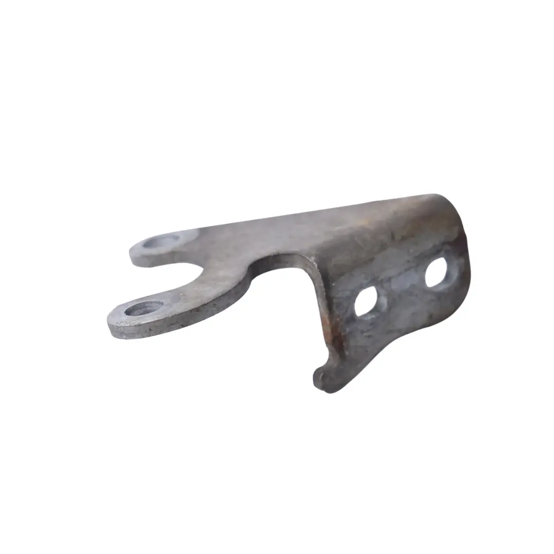 Support De Fixation D'Échappement pour Mercedes W205 à propos du numéro de pièce A2054921741 Mercedes W205 Support De Fixation D'Échappement - SKU A2054921741 - Numéro de pièce A2054921741