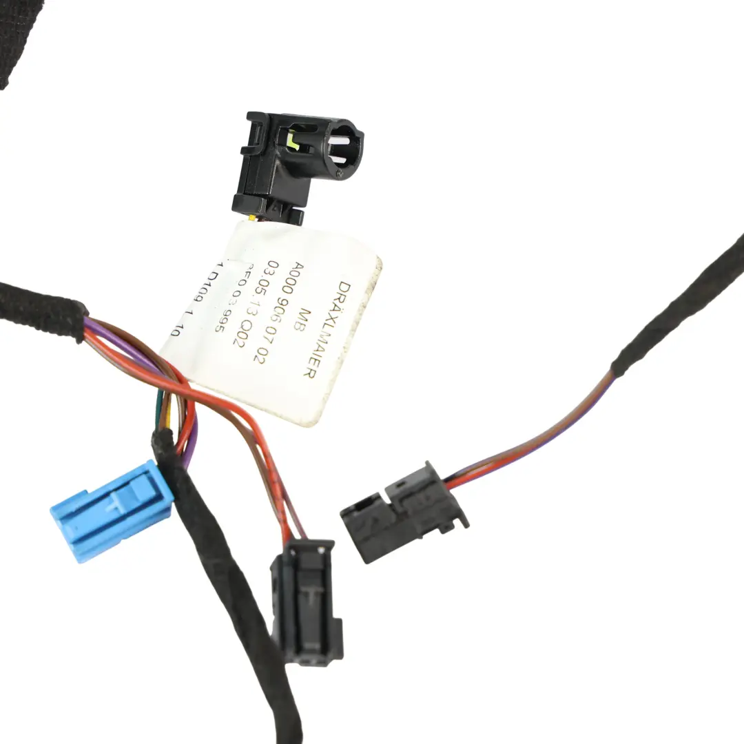 Porta Cablaggio Cavo Anteriore Lato Passeggero per Mercedes W205 con numero di parte A2055400010 Mercedes W205 Porta Cablaggio Cavo Anteriore Lato Passeggero - SKU A2055400010 - Numero di parte A2055400010