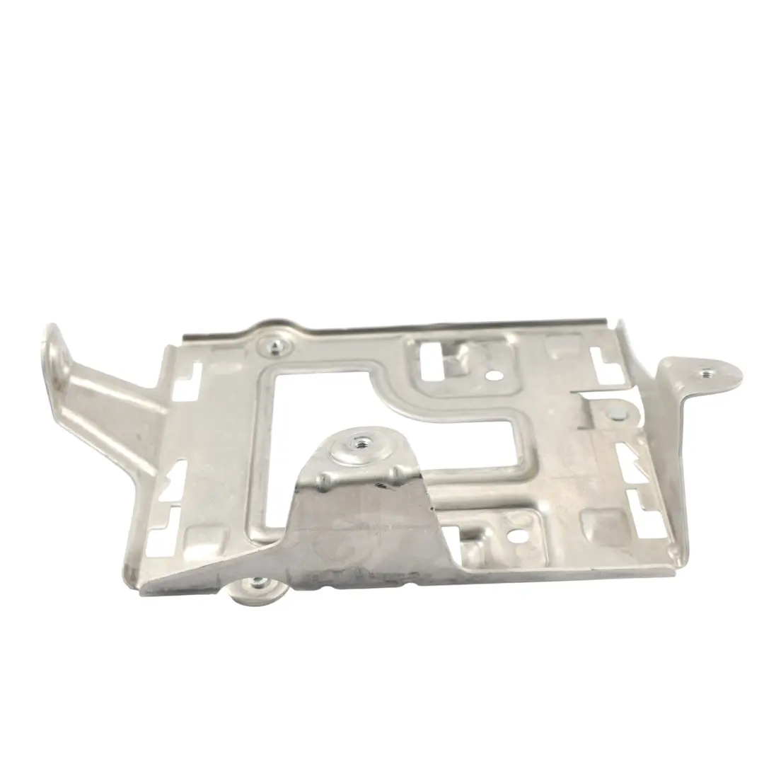 Mercedes C205 Soporte Módulo Unidad Control Cámara Trasera - SKU A2055458100 - Número de pieza A2055458100