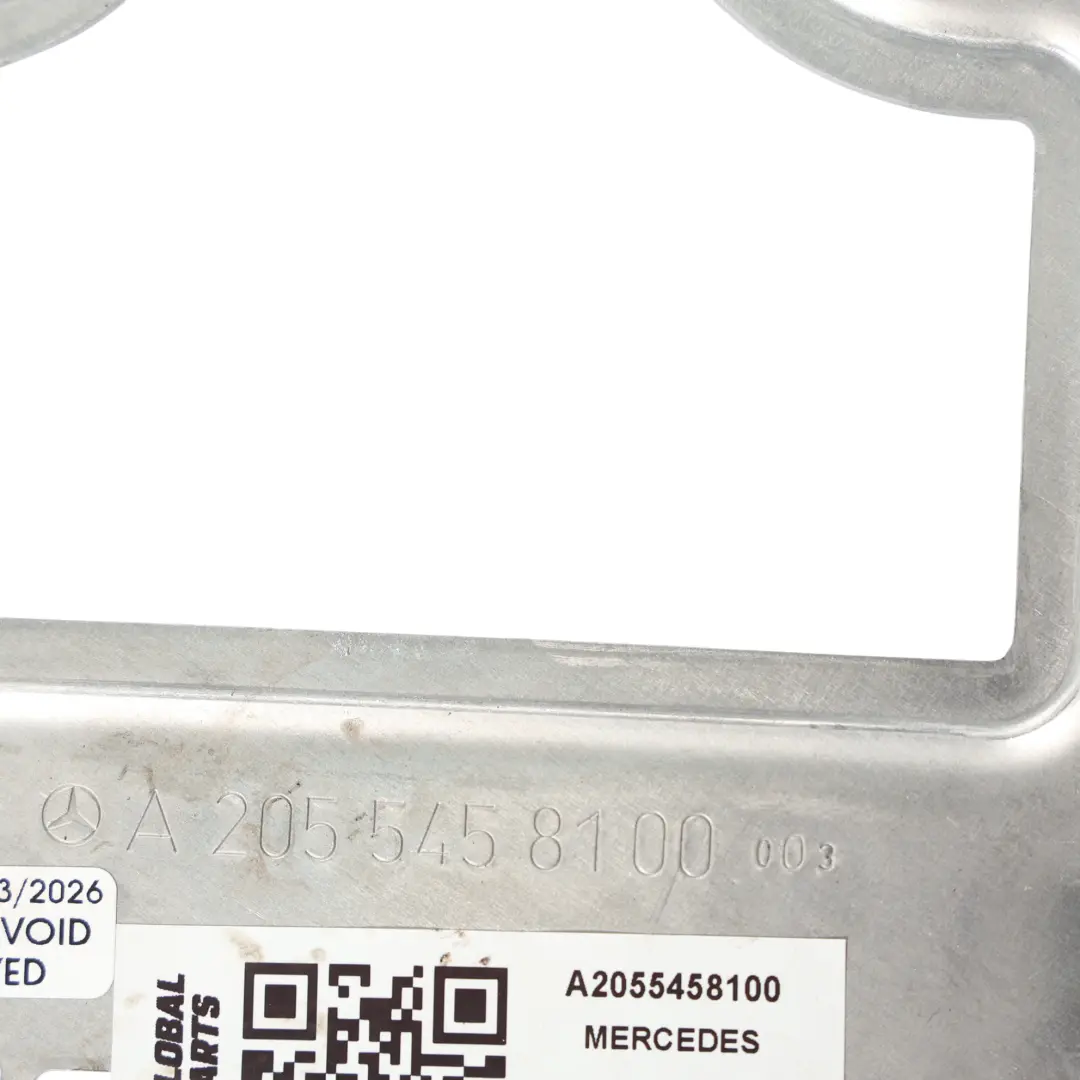 Module Support Caméra Arrière pour Mercedes C205 à propos du numéro de pièce A2055458100 Mercedes C205 Module Support Caméra Arrière - SKU A2055458100 - Numéro de pièce A2055458100