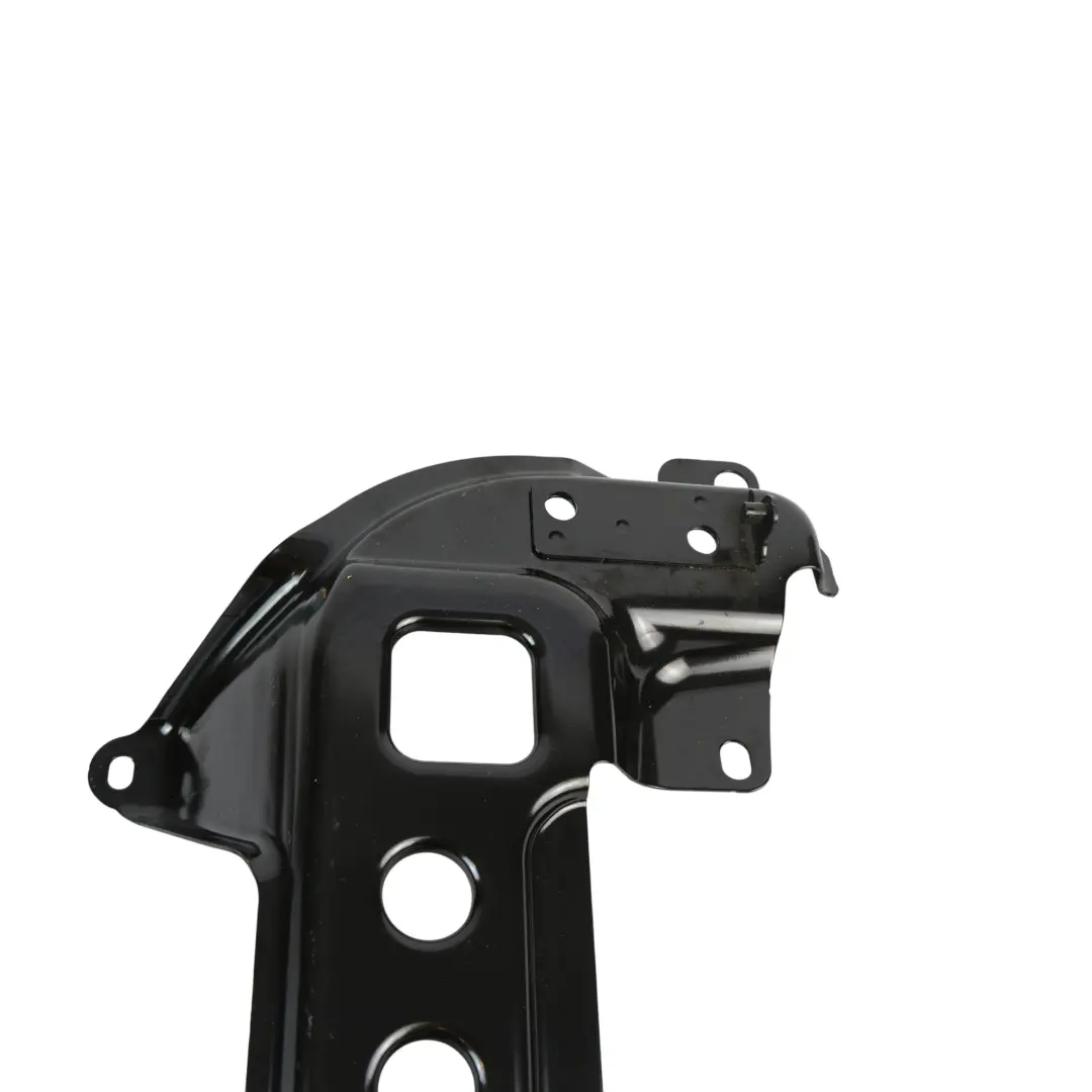 Staffa Membro Supporto Pavimento Vano Carico Sinistro per Mercedes S205 con numero di parte A2056100102 Mercedes S205 Staffa Membro Supporto Pavimento Vano Carico Sinistro - SKU A2056100102 - Numero di parte A2056100102