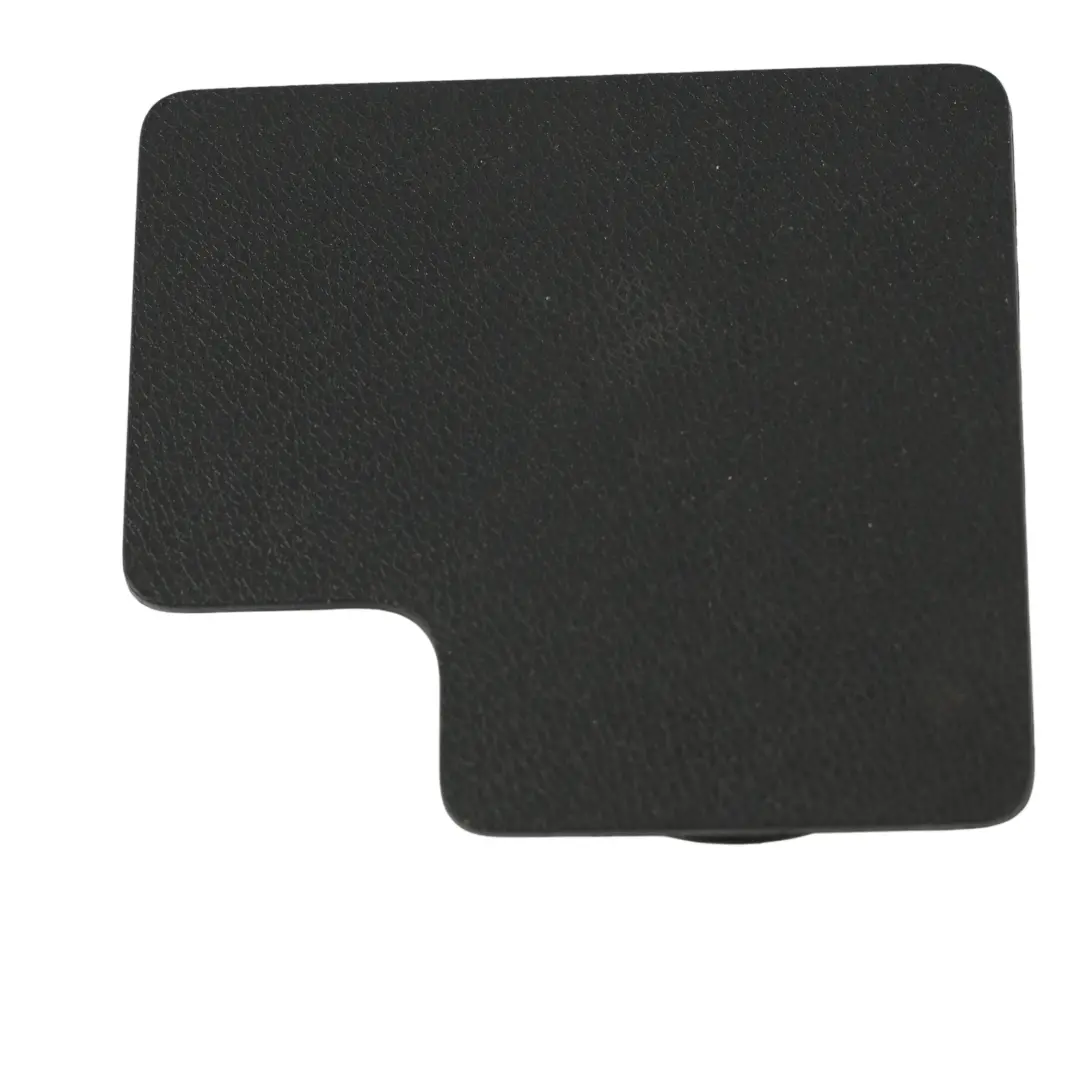 Mercedes C205 Cache De Garniture Intérieure Gauche - SKU A2056870100 - Numéro de pièce A2056870100