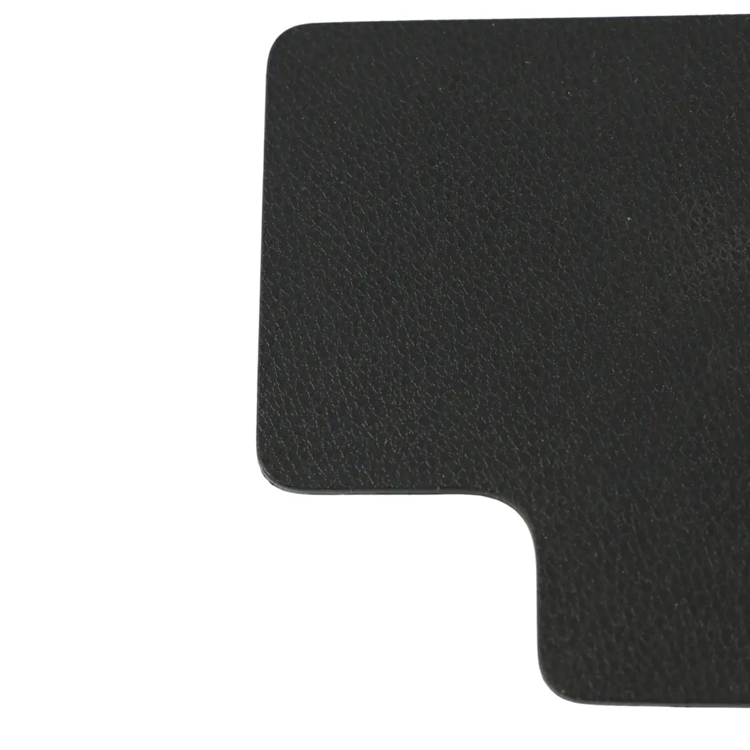 Innen Verkleidung Abdeckung Cap Panel Links für Mercedes C205 mit Teilenummer A2056870100 Mercedes C205 Innen Verkleidung Abdeckung Cap Panel Links - SKU A2056870100 - Teilenummer A2056870100