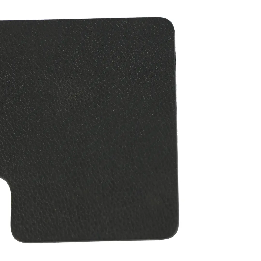 Coprire Interno Cap Pannello Sinistro per Mercedes C205 con numero di parte A2056870100 Mercedes C205 Coprire Interno Cap Pannello Sinistro - SKU A2056870100 - Numero di parte A2056870100