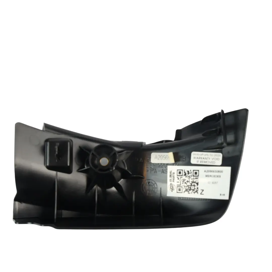 Osłona Pasa Boczek Bagażnika Prowadnica Prawa do Mercedes S205 o numerze A2056930800 Mercedes S205 Osłona Pasa Boczek Bagażnika Prowadnica Prawa - SKU A2056930800 - Numer Części A2056930800