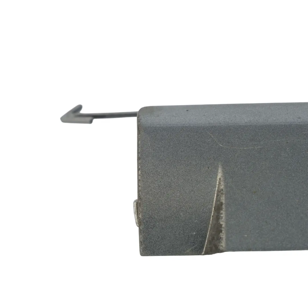 Faldón Lateral Tapa Trasera Izquierda Selenite Grey Gris - 992 para Mercedes W205 con número de pieza A2056980330 Mercedes W205 Faldón Lateral Tapa Trasera Izquierda Selenite Grey Gris - 992 - SKU A2056980330-SEL - Número de pieza A2056980330