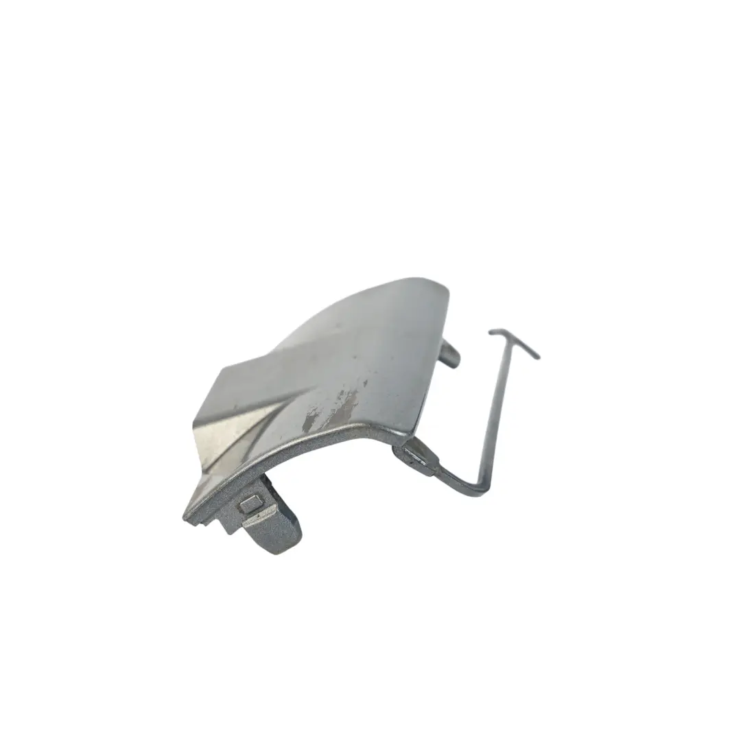 Coperchio Gonna Laterale Posteriore Sinistra Selenite Grey - 992 per Mercedes W205 con numero di parte A2056980330 Mercedes W205 Coperchio Gonna Laterale Posteriore Sinistra Selenite Grey - 992 - SKU A2056980330-SEL - Numero di parte A2056980330
