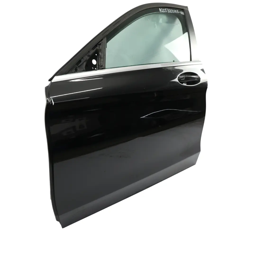 Porta Anteriore Sinistra Obsidian Black Metallic - 197 per Mercedes W205 con numero di parte A2057200105 Mercedes W205 Porta Anteriore Sinistra Obsidian Black Metallic - 197 - SKU A2057200105-OB1 - Numero di parte A2057200105