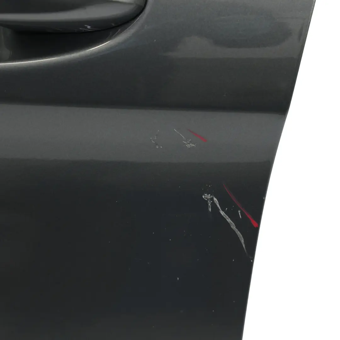 Porta Anteriore Sinistra Selenite Grey Metallizzato - 992 per Mercedes W205 con numero di parte A2057200105 Mercedes W205 Porta Anteriore Sinistra Selenite Grey Metallizzato - 992 - SKU A2057200105-SEL1 - Numero di parte A2057200105