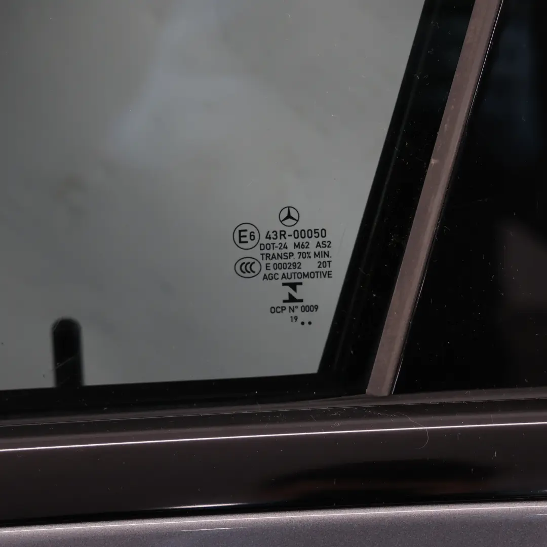 Mercedes W205 Puerta Delantera Izquierda Selenite Grey Gris Metalizado - 992 - SKU A2057200105-SEL2 - Número de pieza A2057200105