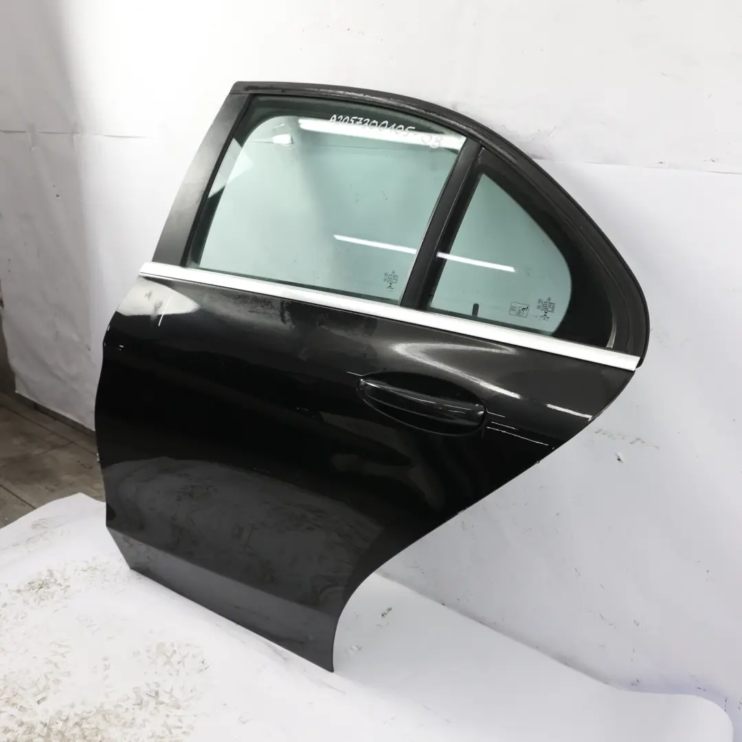Mercedes W205 Porta Posteriore Sinistra Obsidian Black Metallic Nero - 197 - SKU A2057300105-OB - Numero di parte A2057300105
