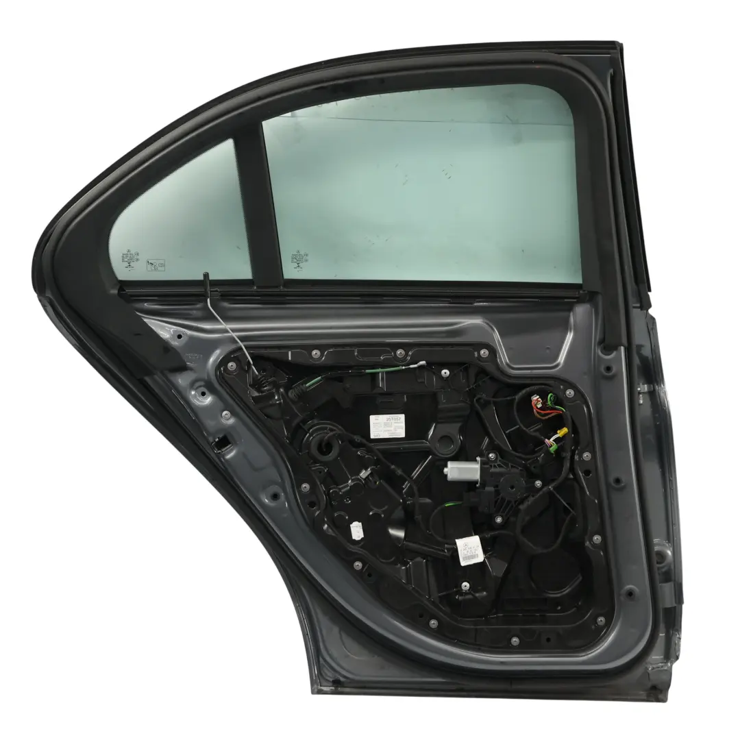 Mercedes W205 Tür hinten links Selenitgrau Metallic - 992 - SKU A2057300105-SEL1 - Teilenummer A2057300105