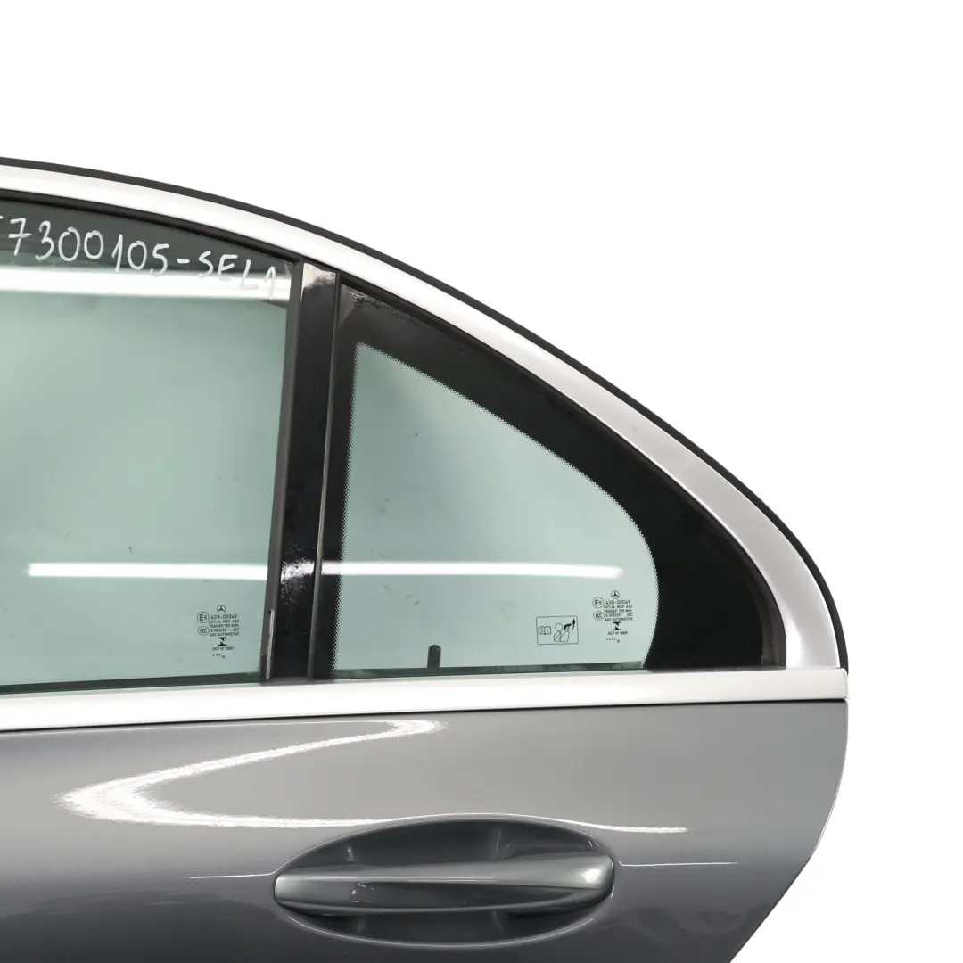 Mercedes W205 Tür hinten links Selenitgrau Metallic - 992 - SKU A2057300105-SEL1 - Teilenummer A2057300105