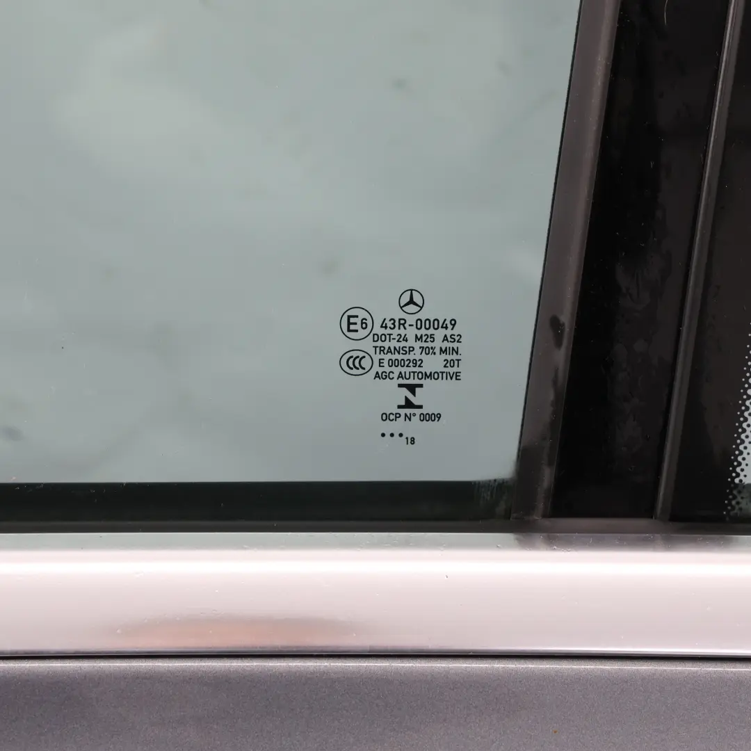 Mercedes W205 Drzwi Lewe Tylne Selenite Grey Szary Metallic - 992 - SKU A2057300105-SEL1 - Numer Części A2057300105