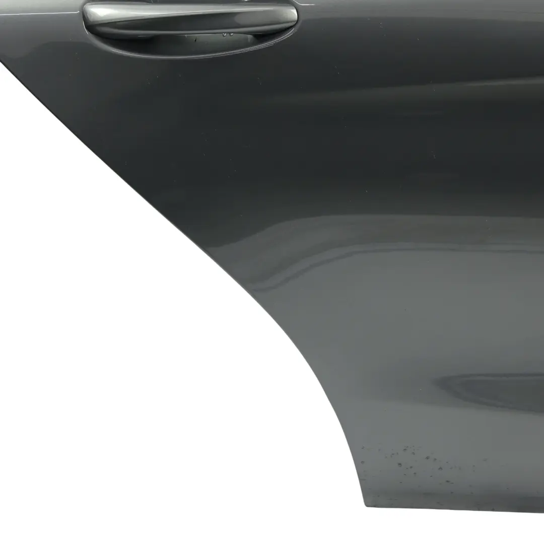 Mercedes W205 Porte Arrière Droite Selenite Grey Gris Métallisé - 992 - SKU A2057300205-SEL - Numéro de pièce A2057300205