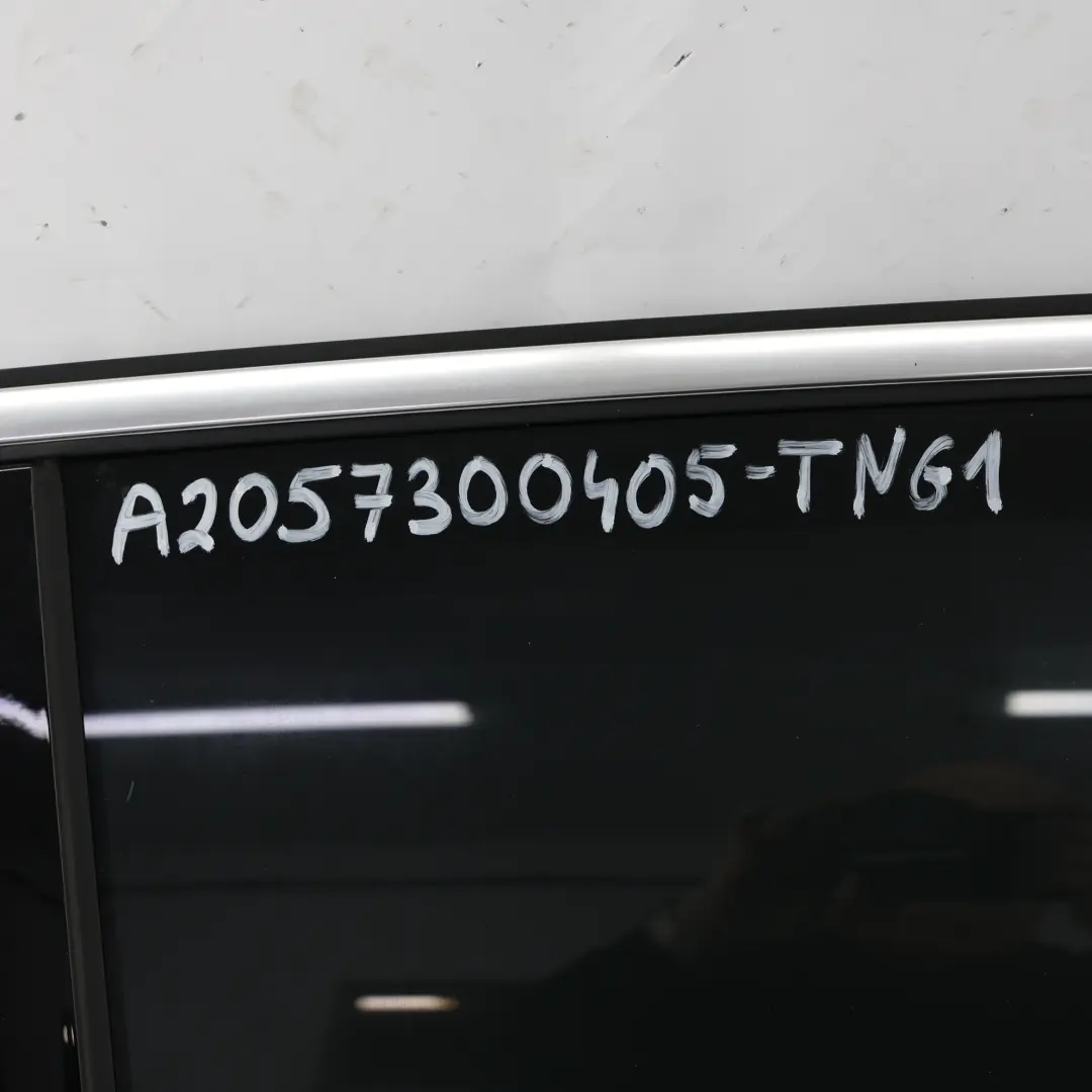 T-Modell Tür Hinten Rechts Tenorit Grau Metallic 755 für Mercedes S205 mit Teilenummer A2057300405 Mercedes S205 T-Modell Tür Hinten Rechts Tenorit Grau Metallic 755 - SKU A2057300405-TNG1 - Teilenummer A2057300405