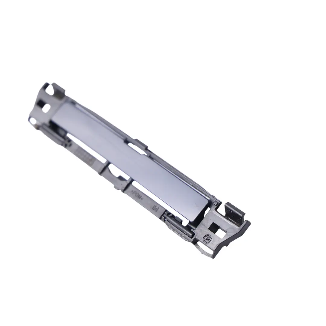 Mercedes W205 Techo Flap Rack Moldura Conexión Puerto Cubierta Trim - SKU A2057504100 - Número de pieza A2057504100