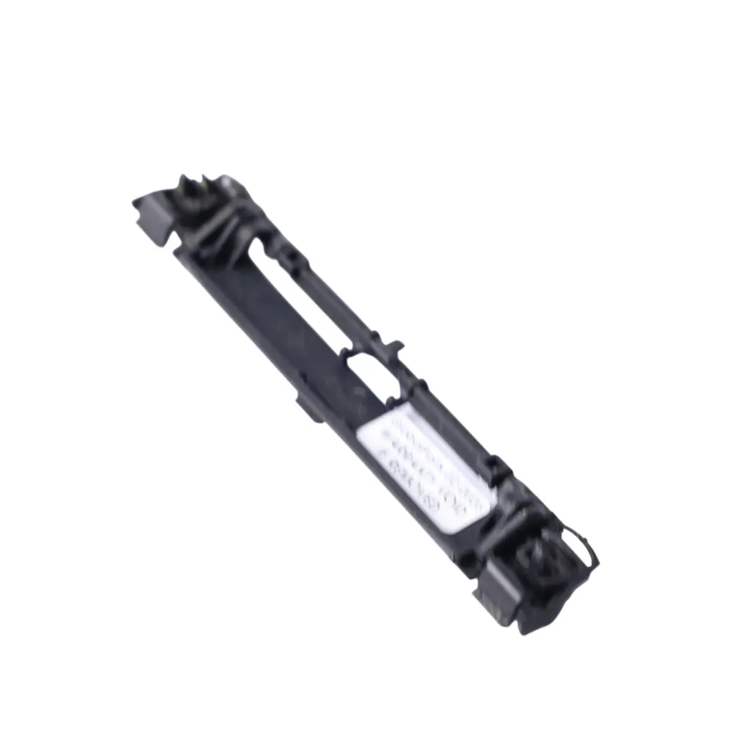 Mercedes W205 Dachklape Gepäckträger Leiste Anschlusöfnung Abdeckung - SKU A2057504100 - Teilenummer A2057504100