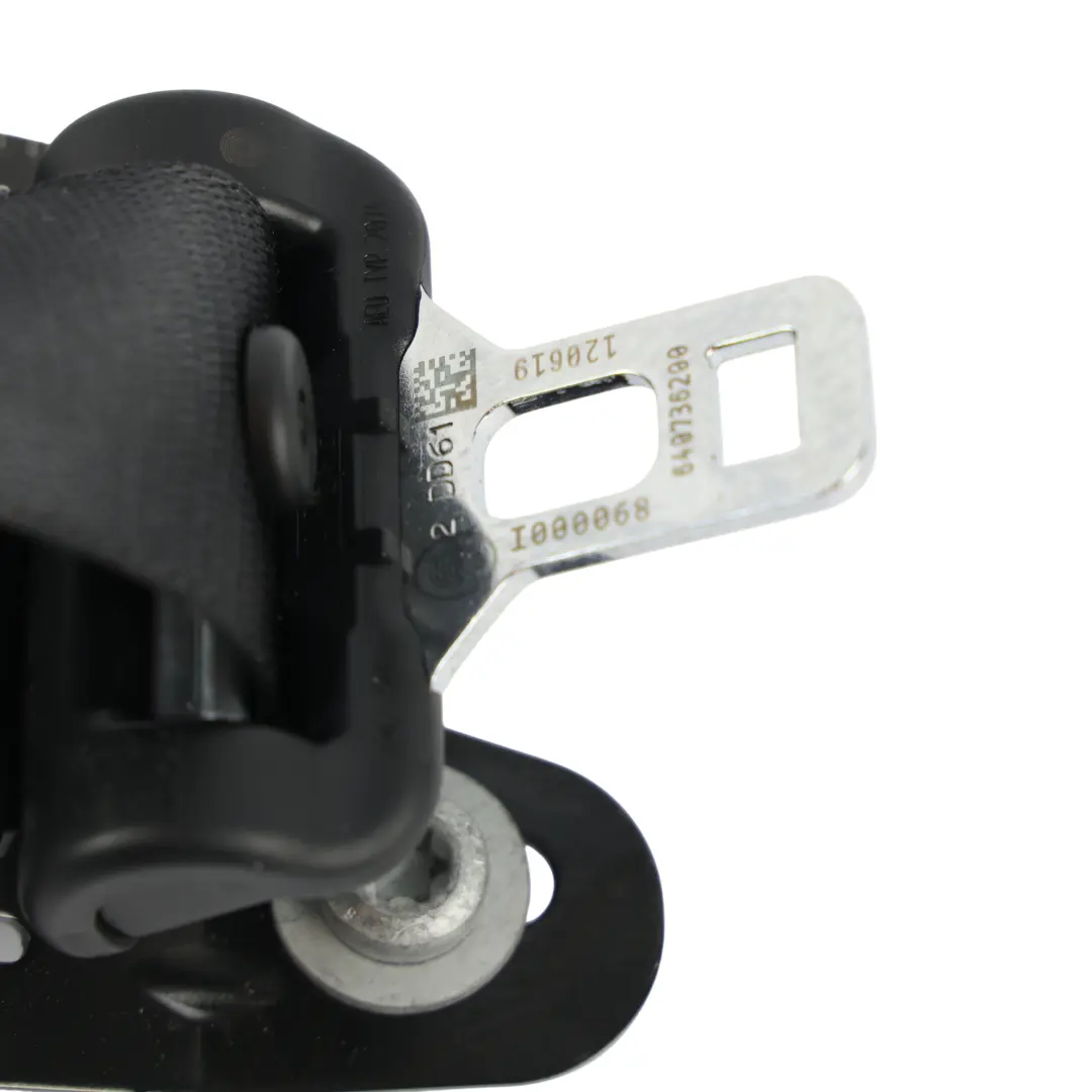 Cinturón Seguridad Delantero Izquierdo para Mercedes W205 con número de pieza A2058603401 Mercedes W205 Cinturón Seguridad Delantero Izquierdo - SKU A2058603401 - Número de pieza A2058603401