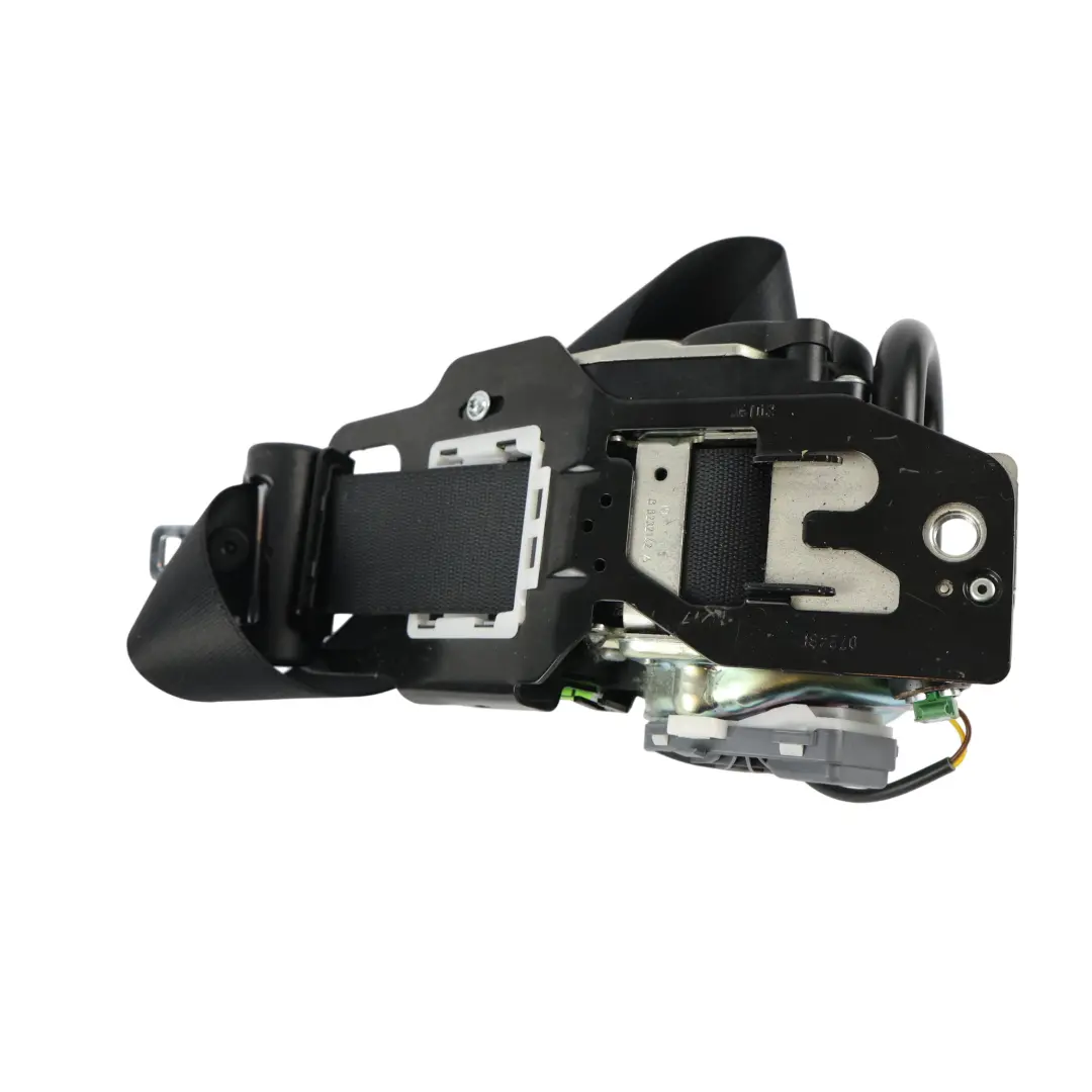 Mercedes W205 Cinturón Seguridad Delantero Derecho Negro - SKU A2058603501 - Número de pieza A2058603501