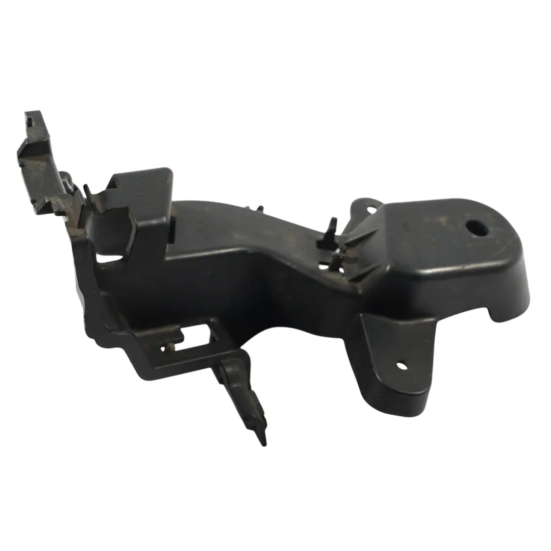 Soporte Parachoques Trasero Soporte Izquierdo para Mercedes W205 con número de pieza A2058851114 Mercedes W205 Soporte Parachoques Trasero Soporte Izquierdo - SKU A2058851114 - Número de pieza A2058851114