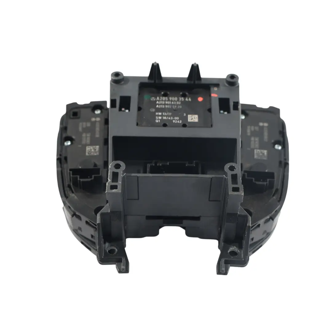 Unité Contrôleur Commutateur Radio COMAND Nav pour Mercedes A205 C205 à propos du numéro de pièce A2059003544 Mercedes A205 C205 Unité Contrôleur Commutateur Radio COMAND Nav - SKU A2059003544-1 - Numéro de pièce A2059003544