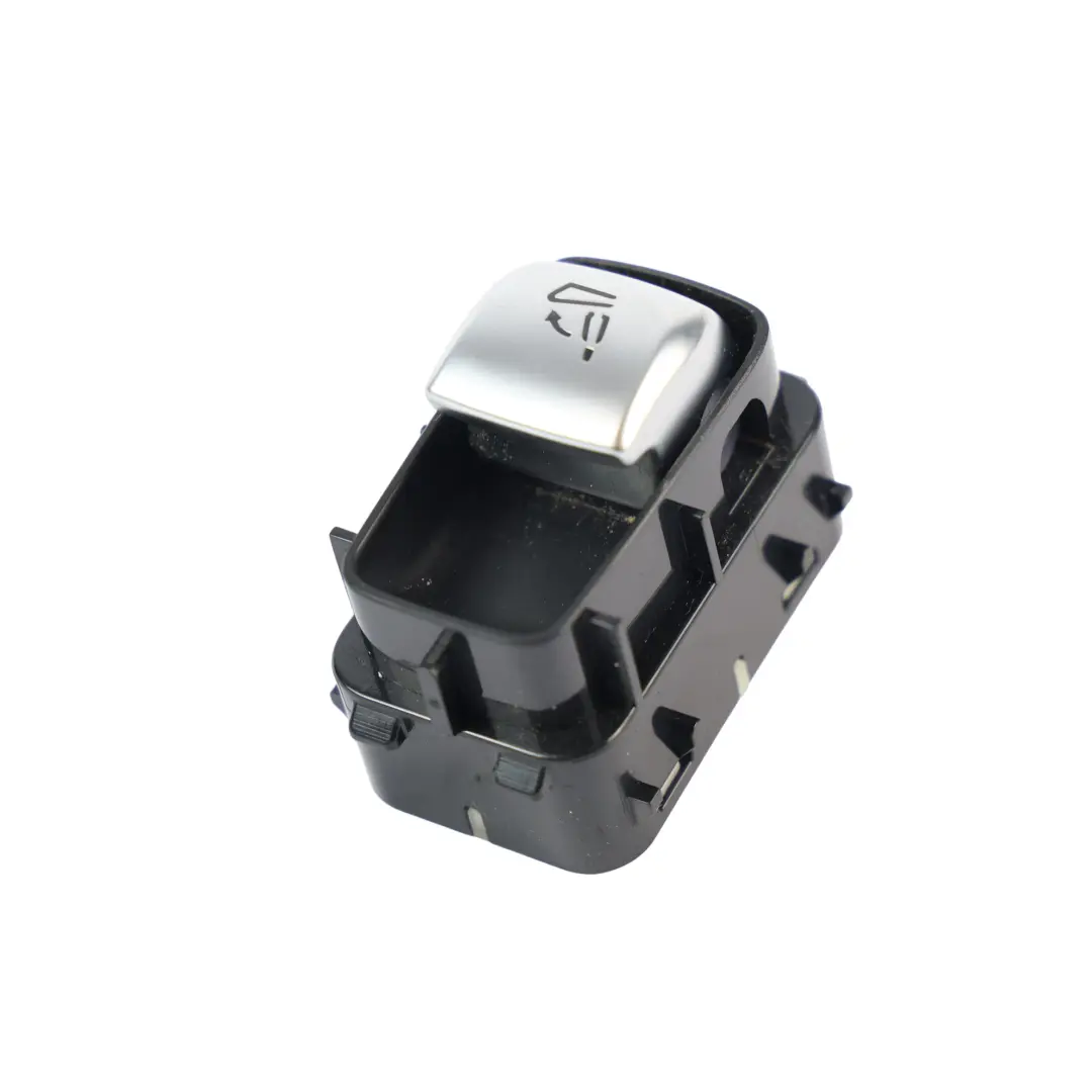 Bouton Déverrouillage Du Dossier Du Siège Break pour Mercedes W205 X253 à propos du numéro de pièce A2059058404 Mercedes W205 X253 Bouton Déverrouillage Du Dossier Du Siège Break - SKU A2059058404-1 - Numéro de pièce A2059058404