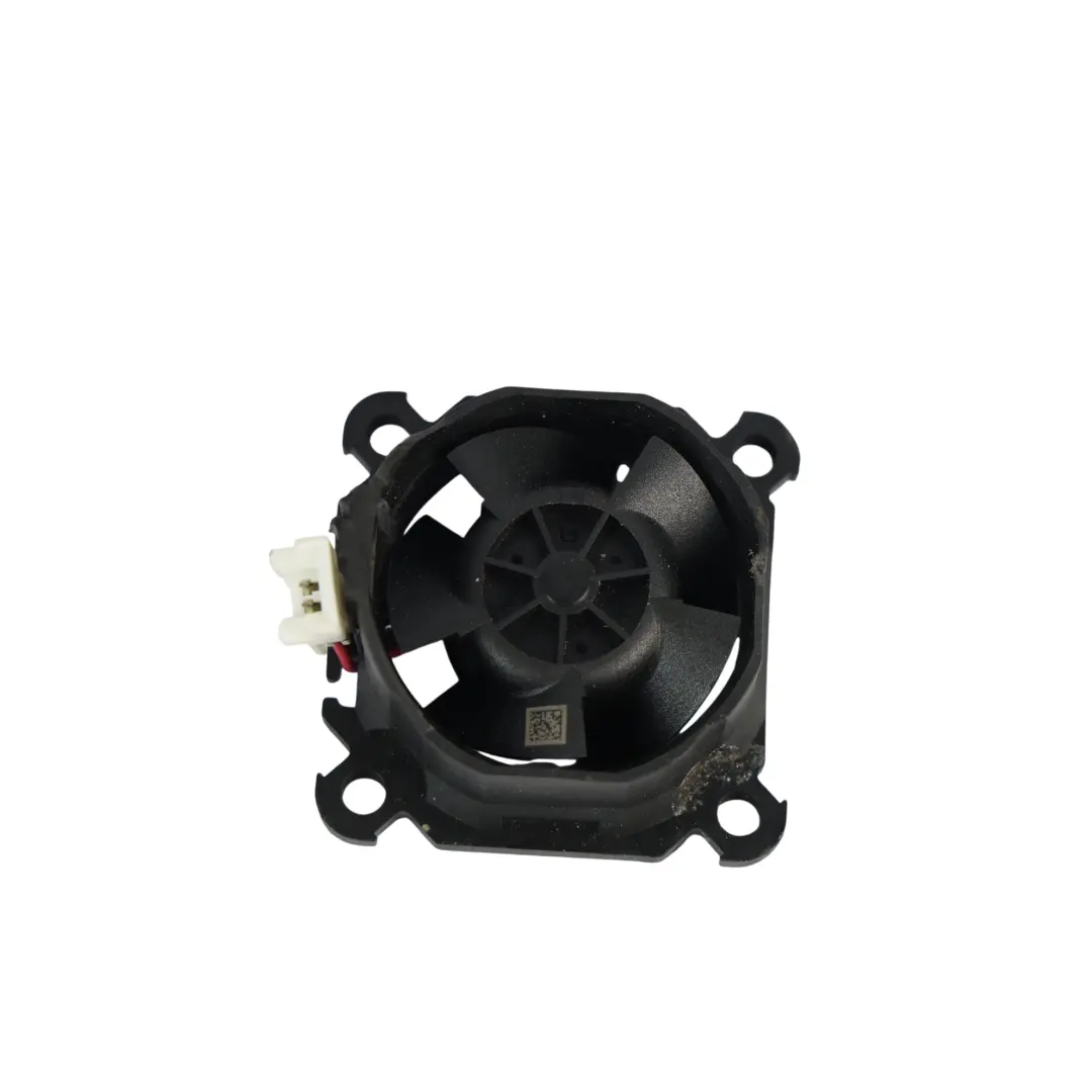 LED Faro Ventilatore Unità Anteriore Sinistra Destra 211824 per Mercedes W205 con numero di parte A2059067104 Mercedes W205 LED Faro Ventilatore Unità Anteriore Sinistra Destra 211824 - SKU A2059067104 - Numero di parte A2059067104
