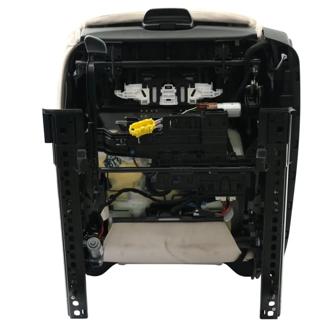 Mercedes C205 Asiento Delantero Calefactado Eléctrico Cuero Beige Izquierdo - SKU A2059106102-3 - Número de pieza A2059106102