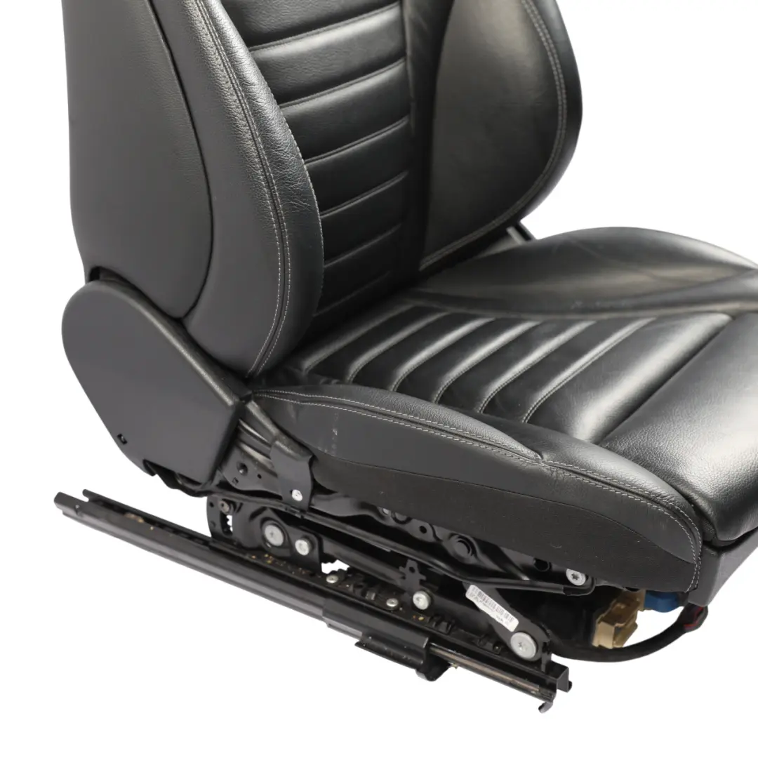 Mercedes W205 S205 Siège cuir chauffant AMG Line avant gauche Black Electric - SKU A2059106112-1 - Numéro de pièce A2059106112