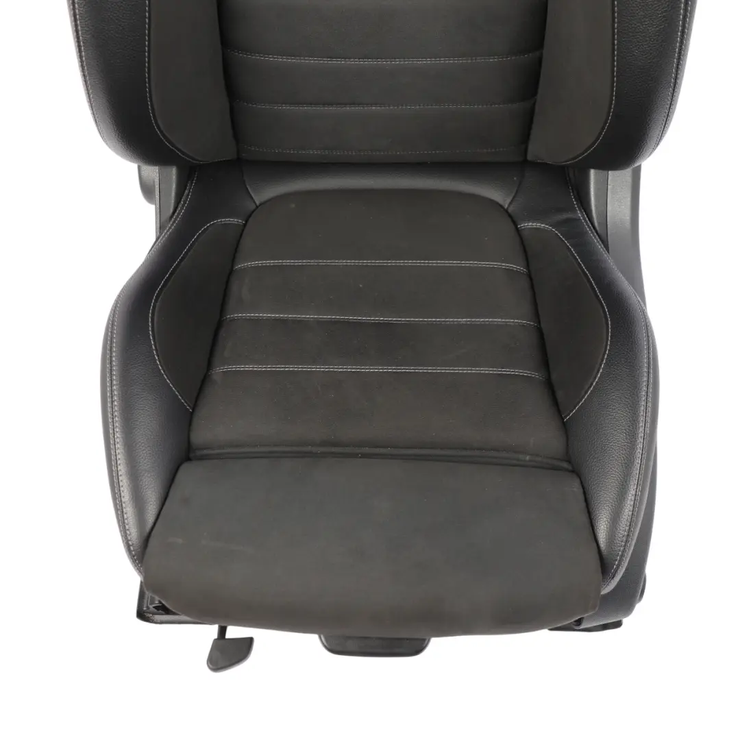 Mercedes C205 Asiento Delantero Izquierdo Imitación Cuero Negro Calefactable - SKU A2059106302-2 - Número de pieza A2059106302