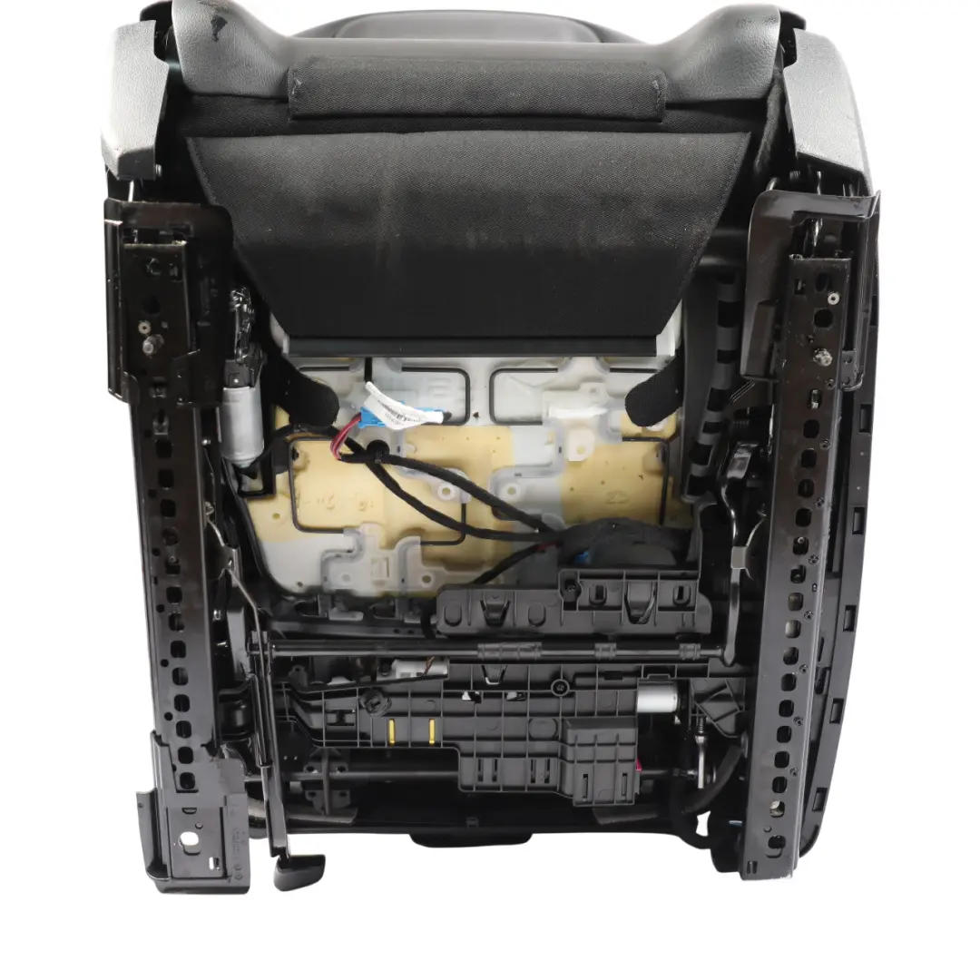 Siège Avant Chauffant Électrique Cuir Alcantara Noir Côté Droit pour Mercedes C205 à propos du numéro de pièce A2059106302 Mercedes C205 Siège Avant Chauffant Électrique Cuir Alcantara Noir Côté Droit - SKU A2059106302-4 - Numéro de pièce A2059106302