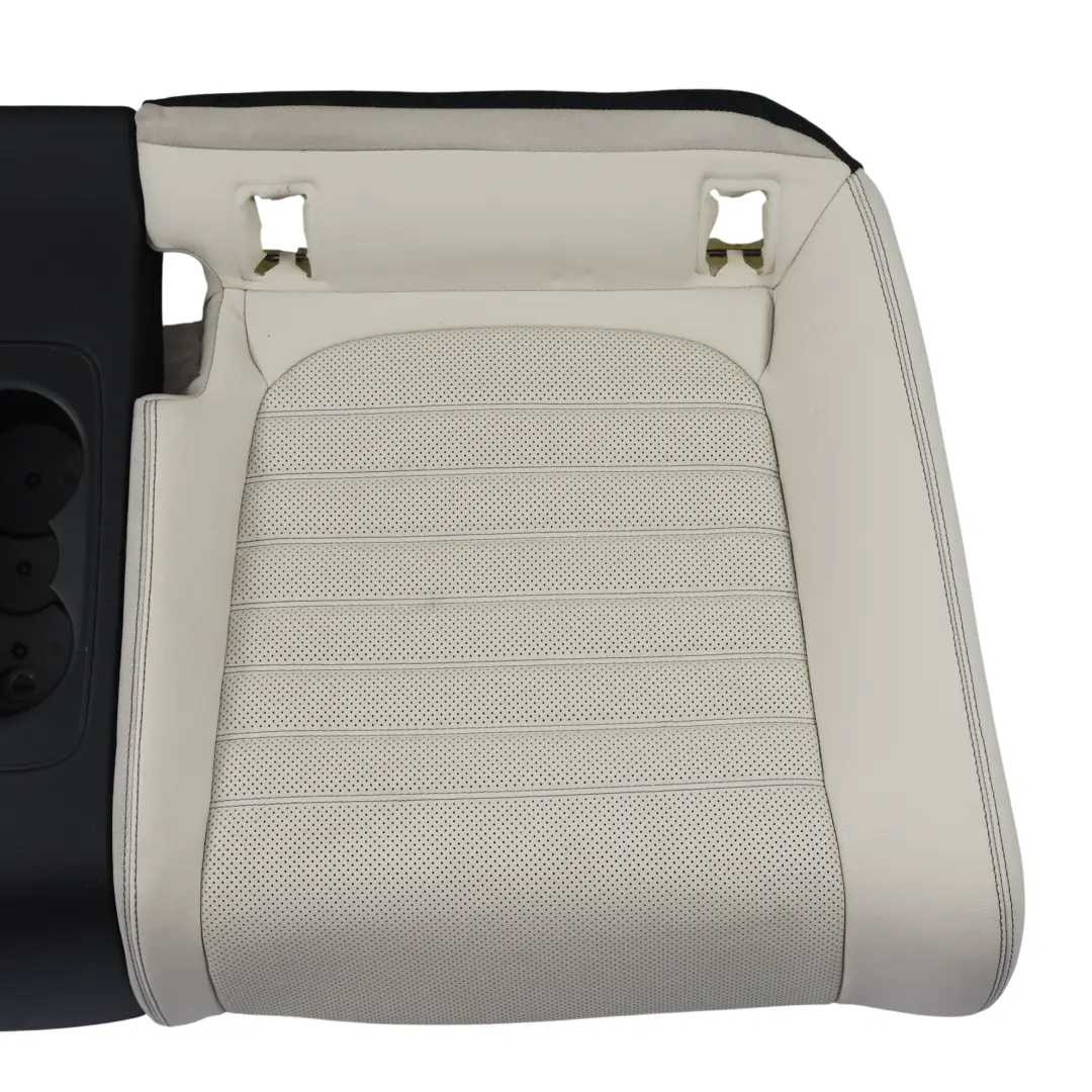 Mercedes C205 Siège Banquette Arrière Inférieur Cuir Porte-Gobelet - SKU A2059207900-2 - Numéro de pièce A2059207900