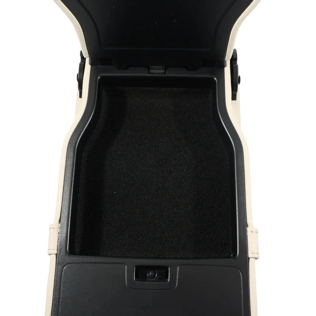 Accoudoir Siège Arrière Cuir Beige Amande pour Mercedes W213 à propos du numéro de pièce A2059700101 Mercedes W213 Accoudoir Siège Arrière Cuir Beige Amande - SKU A2059700101-4 - Numéro de pièce A2059700101