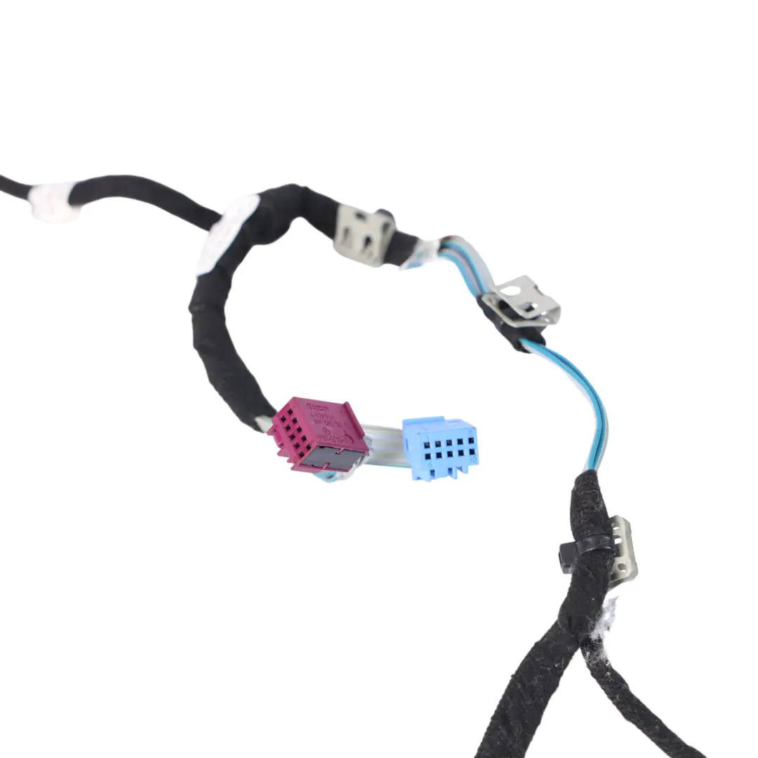 Cavo Di Cablaggio Porta Anteriore Destra A2075402013 per Mercedes C207 con numero di parte A2075402213 Mercedes C207 Cavo Di Cablaggio Porta Anteriore Destra A2075402013 - SKU A2075402213 - Numero di parte A2075402213