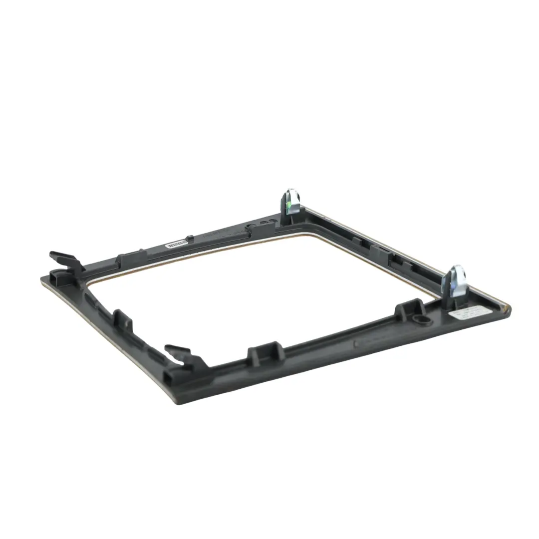 Ramka Osłona Lewarka Zmiany Biegów do Mercedes A207 o numerze A2076801007 Mercedes A207 Ramka Osłona Lewarka Zmiany Biegów - SKU A2076801007 - Numer Części A2076801007