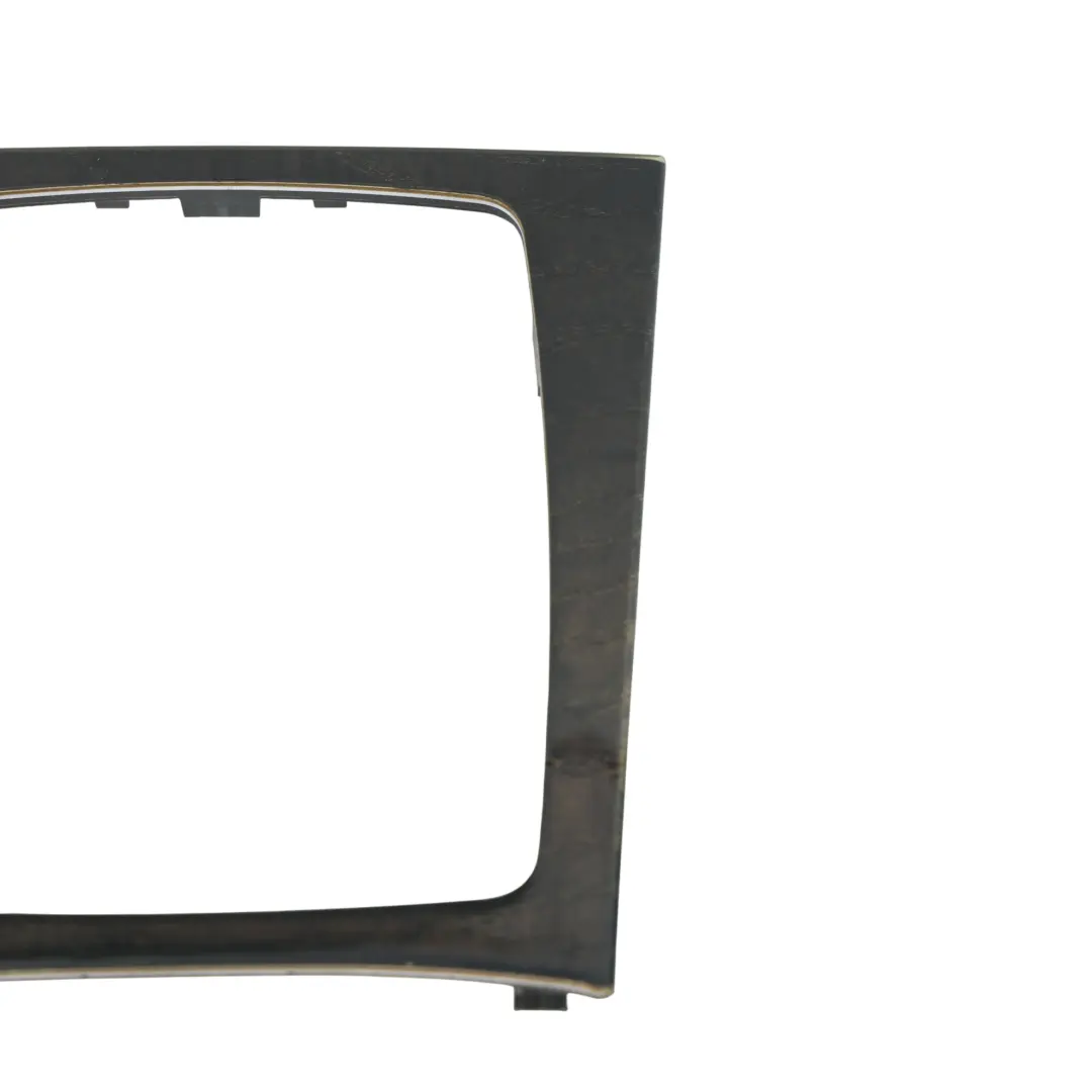 Console Centrale Copertura Pannello Selettore per Mercedes A207 con numero di parte A2076801007 Mercedes A207 Console Centrale Copertura Pannello Selettore - SKU A2076801007 - Numero di parte A2076801007