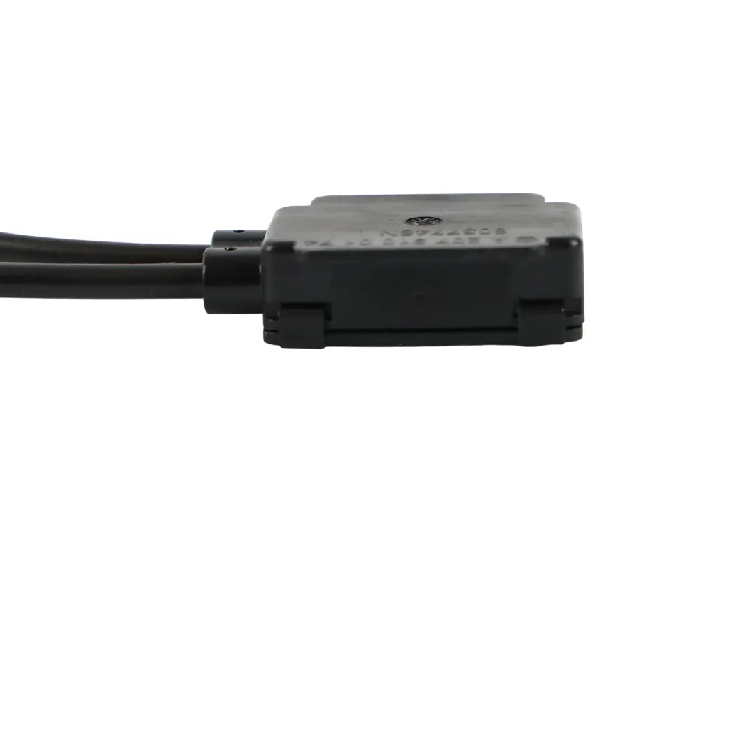 Manija Cable Bowden Respaldo para Mercedes W204 A207 Coupe con número de pieza A2079100174 Mercedes W204 A207 Coupe Manija Cable Bowden Respaldo - SKU A2079100174-1 - Número de pieza A2079100174